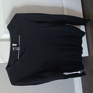 Mens H&M v-neck sweater size m